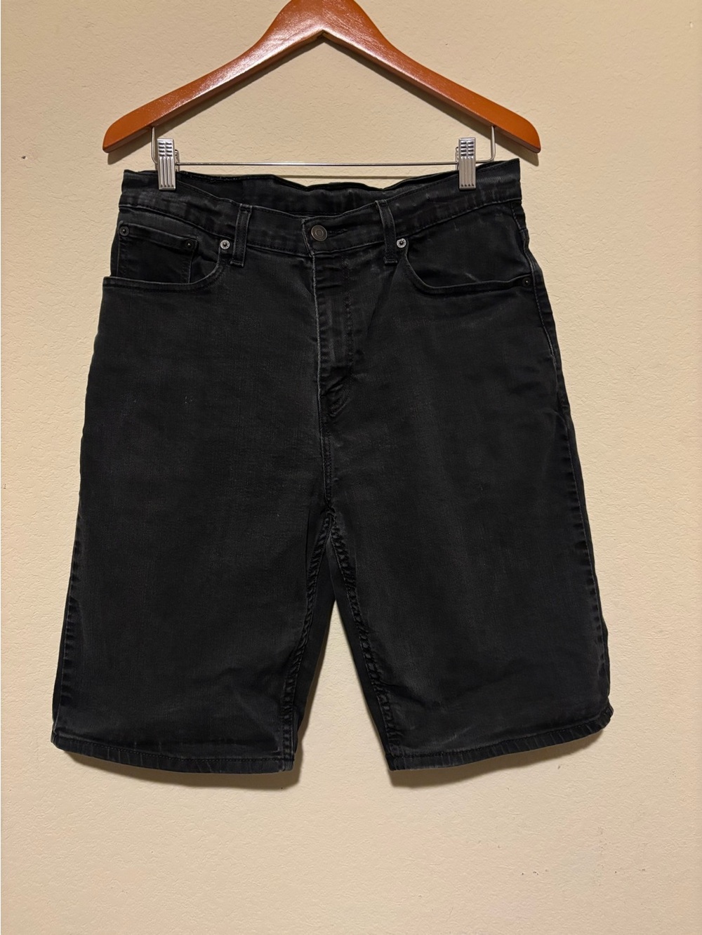 Levi’s 569 Loose Straight Men’s Black Denim Shorts W32 Skater Jorts